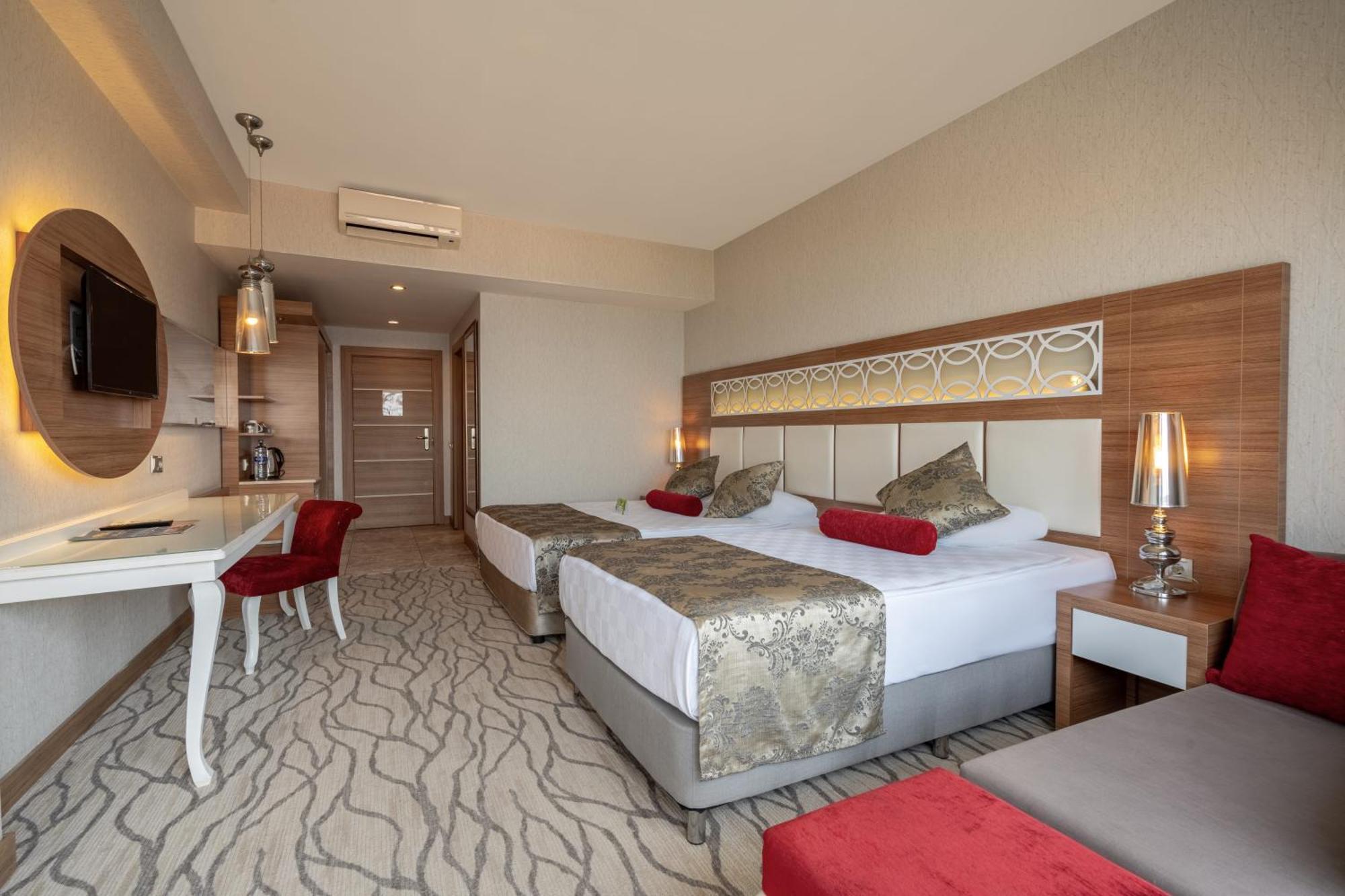 Justiniano Theodora Resort Okurcalar Ruang foto