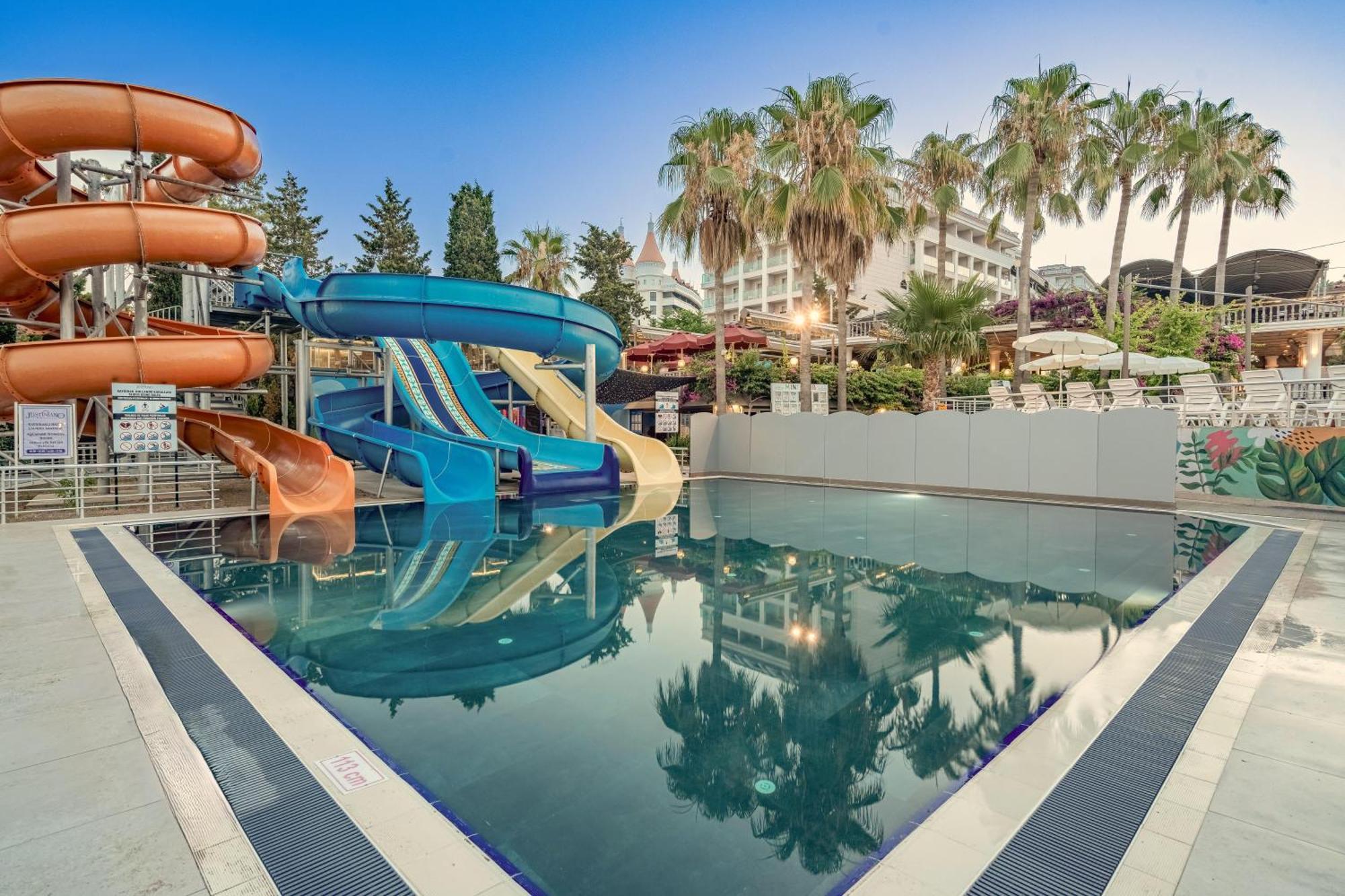 Justiniano Theodora Resort Okurcalar Bagian luar foto